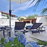 Sonja Villa